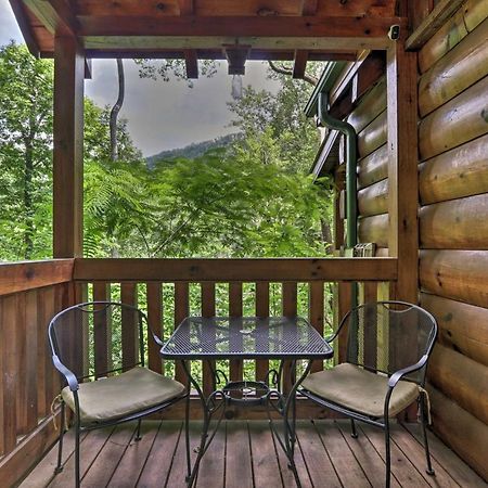 Gatlinburg Mountainside Escape With Deck And Hot Tub! Villa ภายนอก รูปภาพ